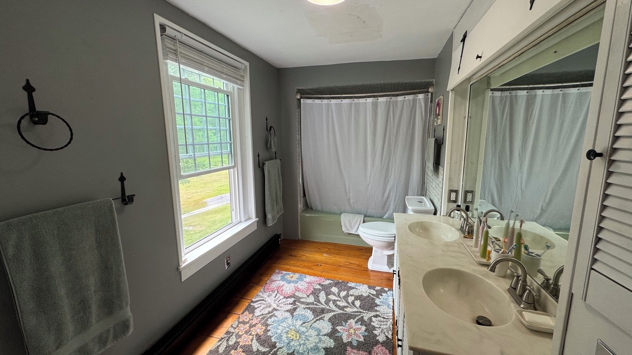 Photo of Bathroom in Hinsdale