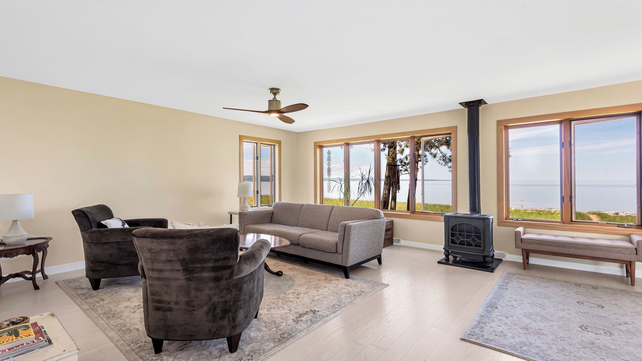 Photo of Livingroom in Park Point
