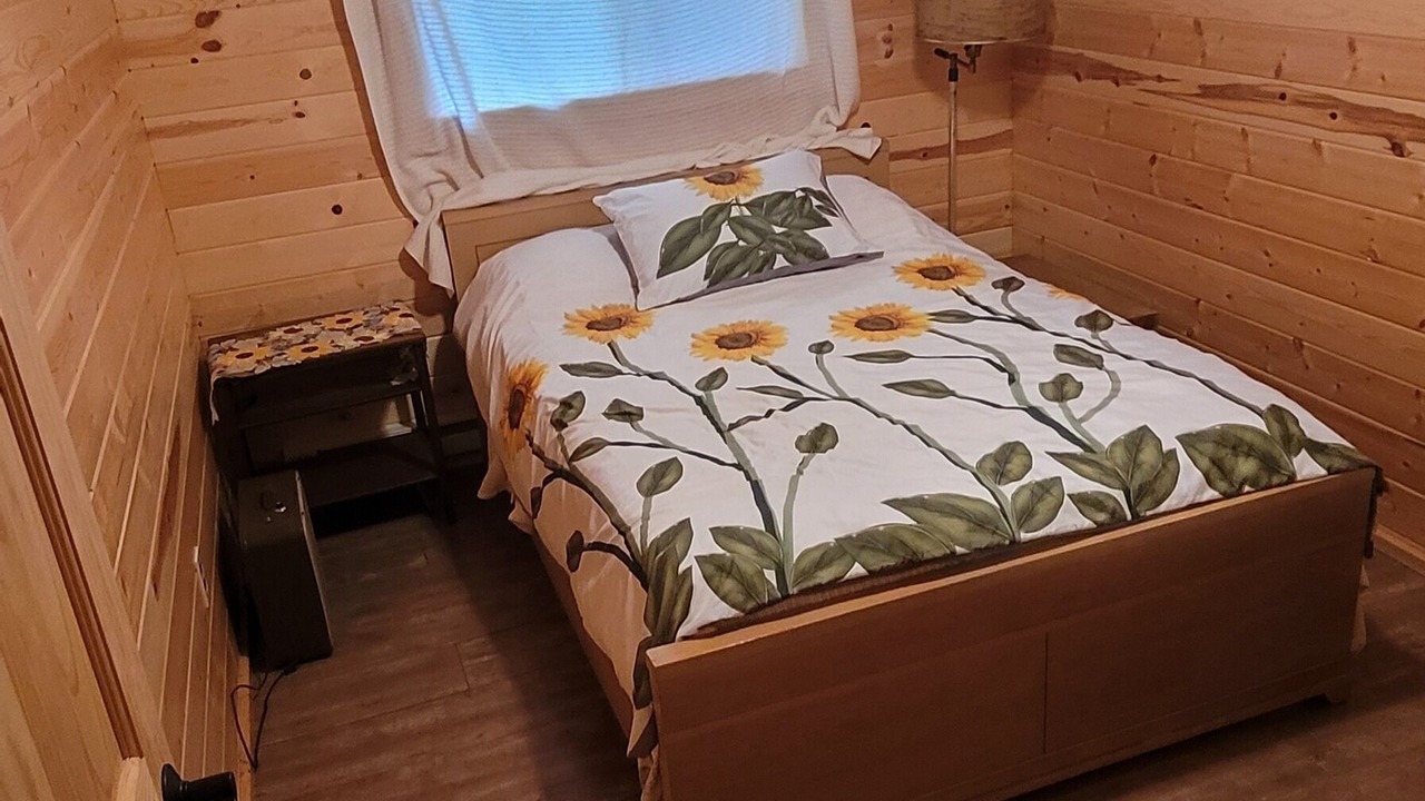 Photo of Bedroom in Minong