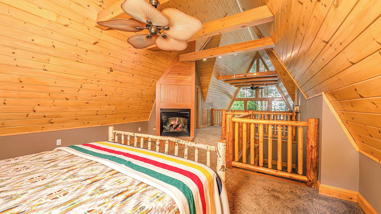 Photo of Livingroom in Owls Head