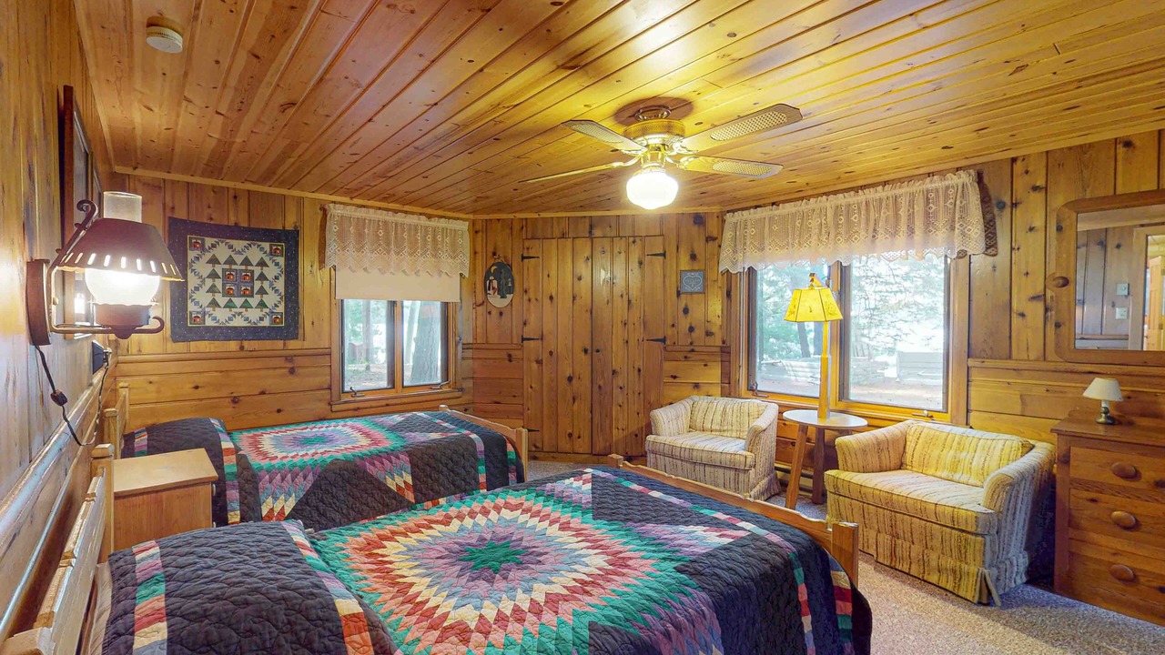 Photo of Bedroom in Eagle River