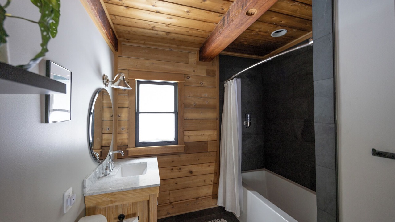 Photo of Bathroom in Stowe Hollow