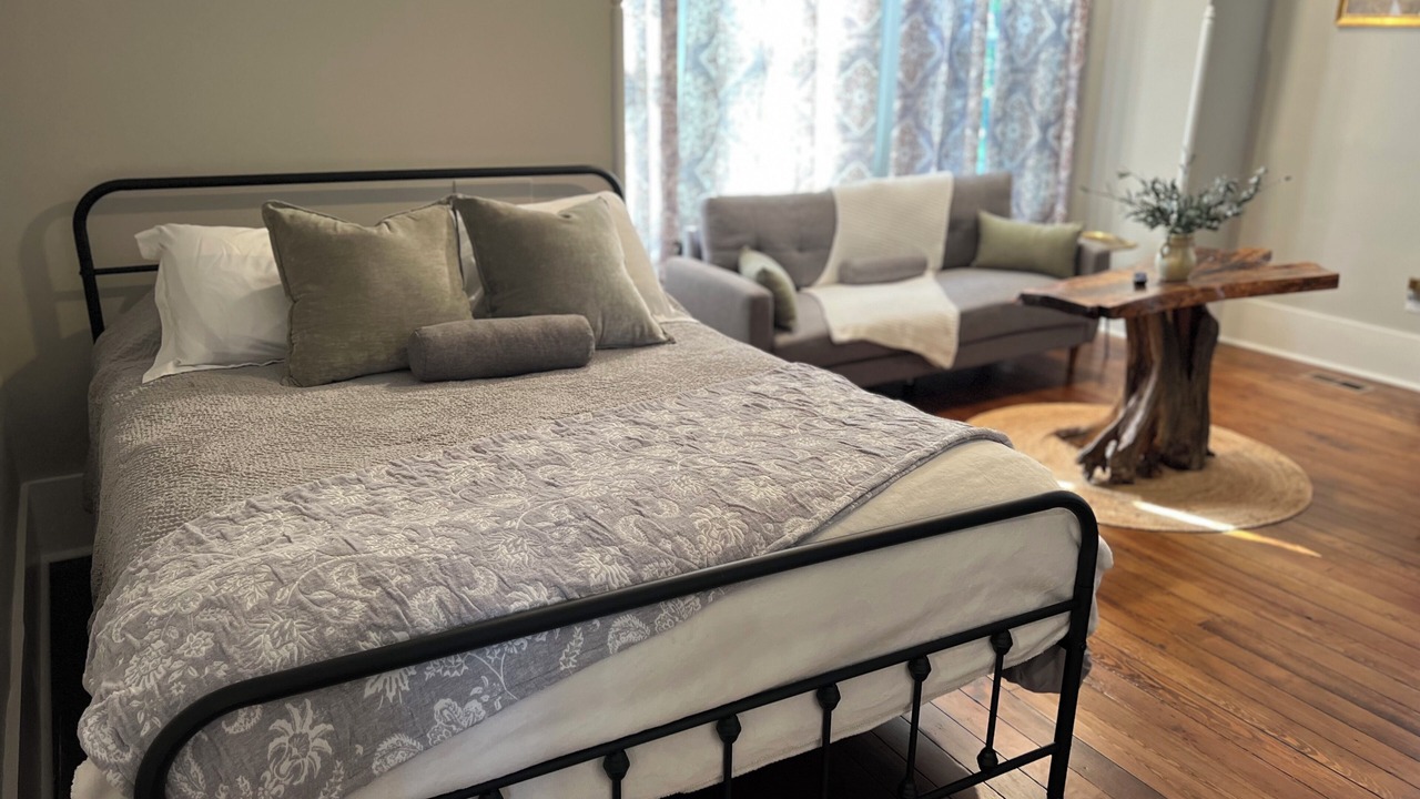 Photo of Bedroom in Romney