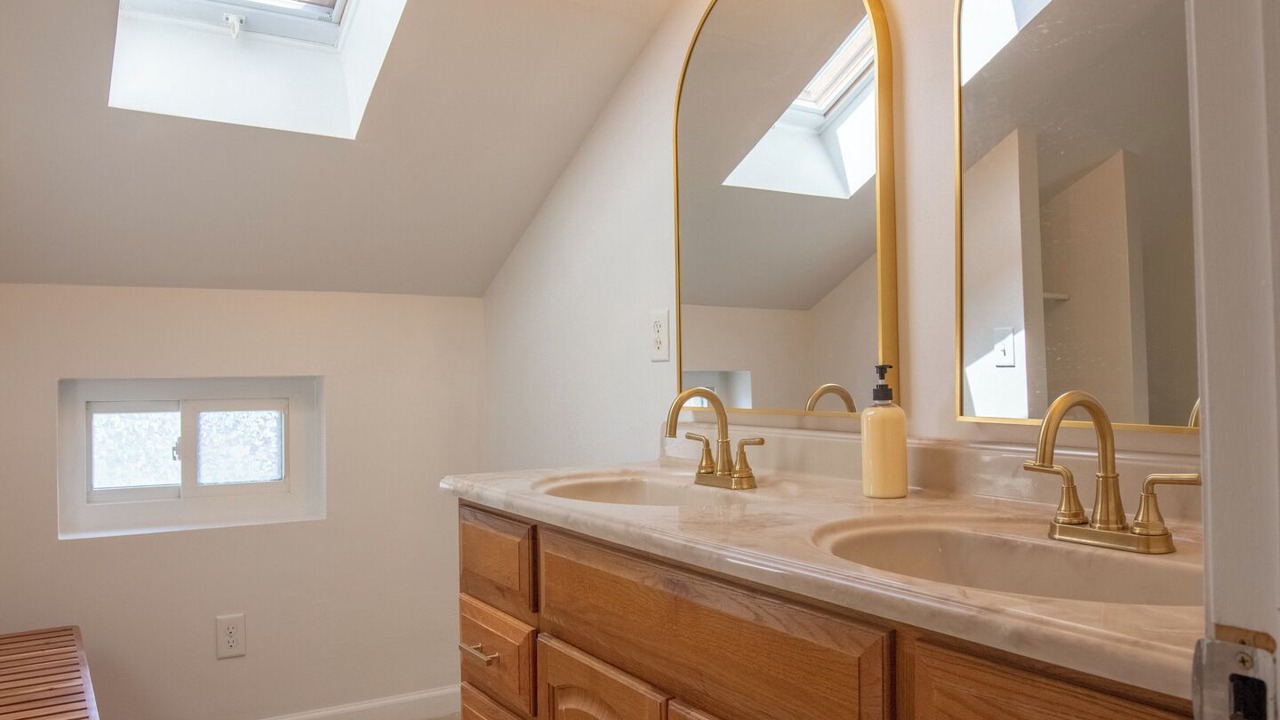 Photo of Bathroom in Albany