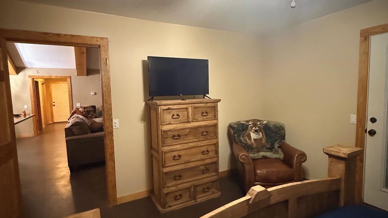 Photo of Bedroom in Ozark