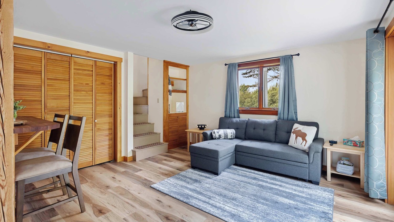 Photo of Livingroom in Andover