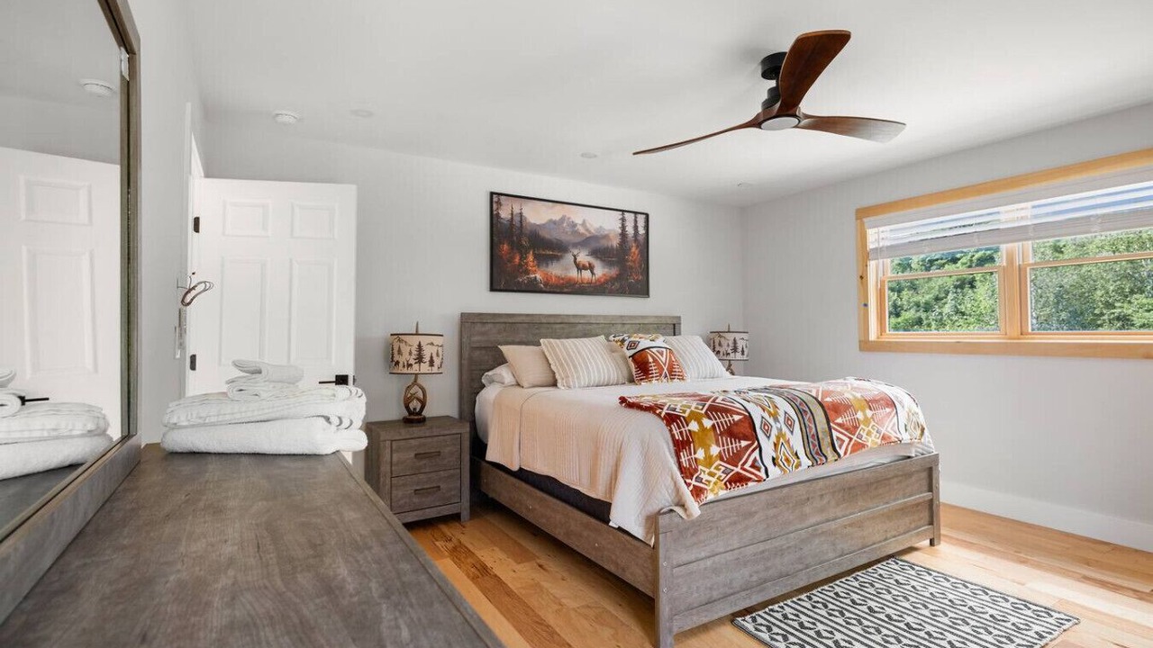 Photo of Bedroom in Saranac Lake