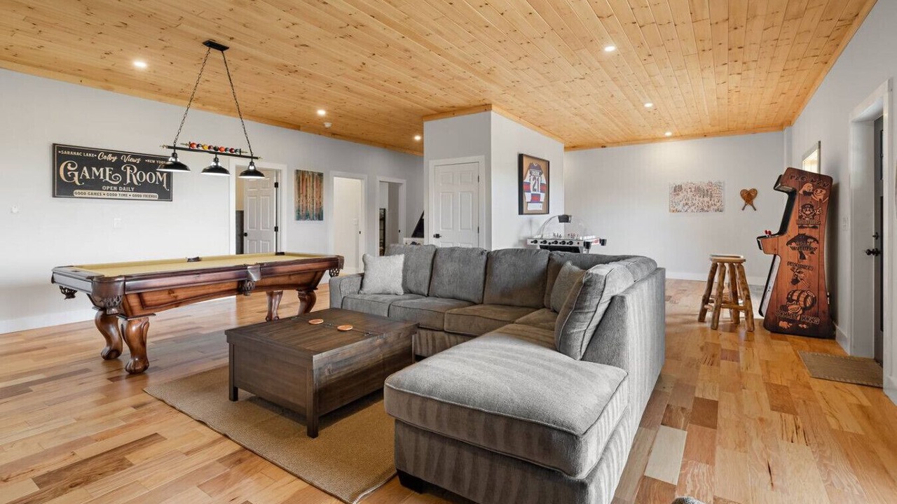 Photo of Livingroom in Saranac Lake