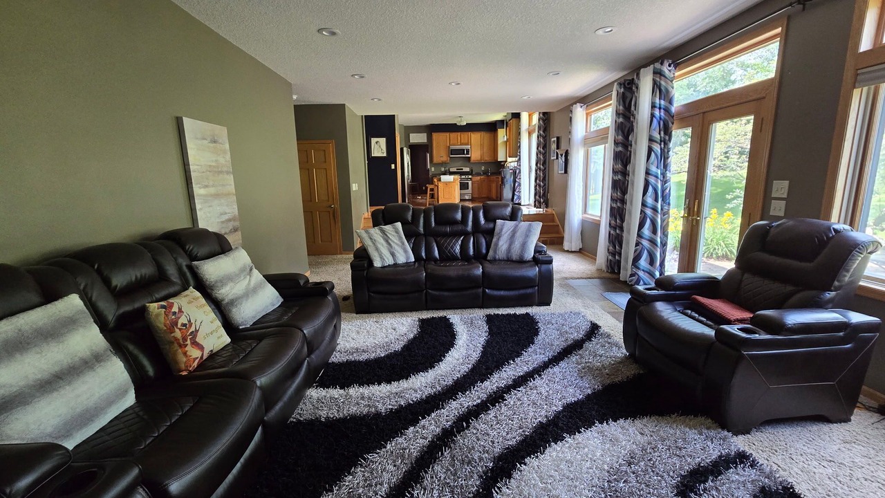 Photo of Livingroom in Woodbury