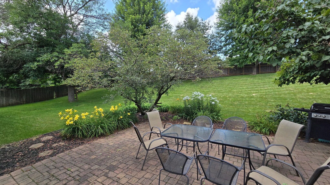 Photo of Outdoor in Woodbury