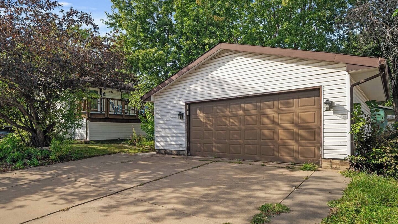 Photo of Outdoor in Maple Grove