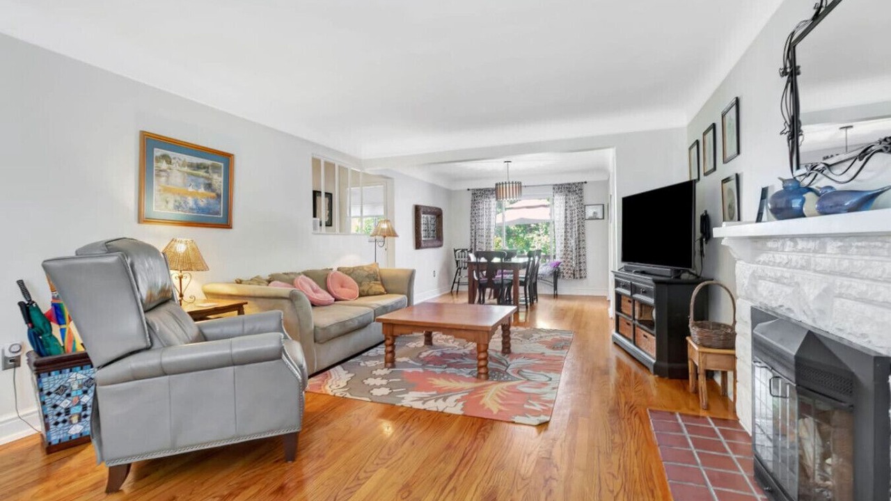 Photo of Livingroom in Anderson Township