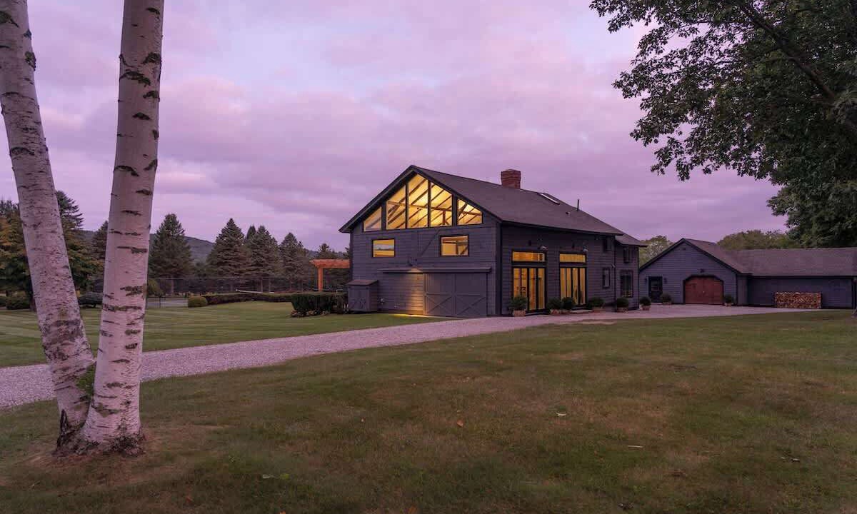 Photo of Outdoor in Lakeville