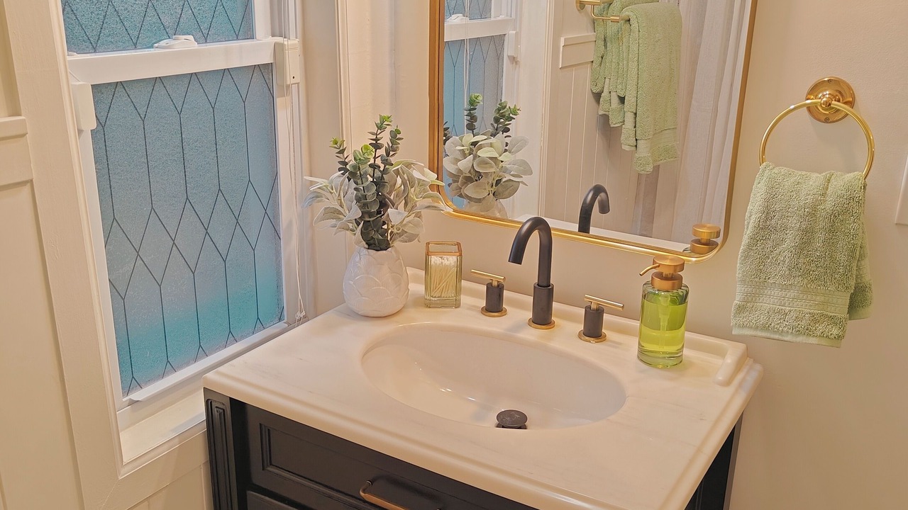 Photo of Bathroom in Payne - Phalen