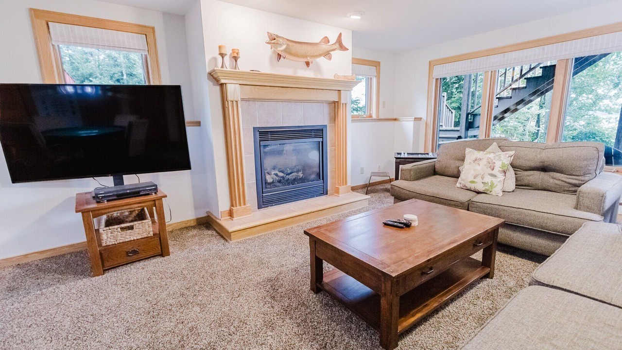 Photo of Livingroom in South Range