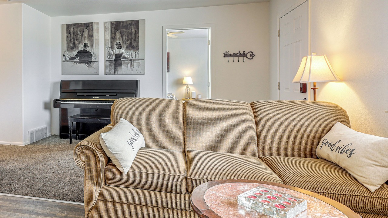 Photo of Livingroom in Pueblo West