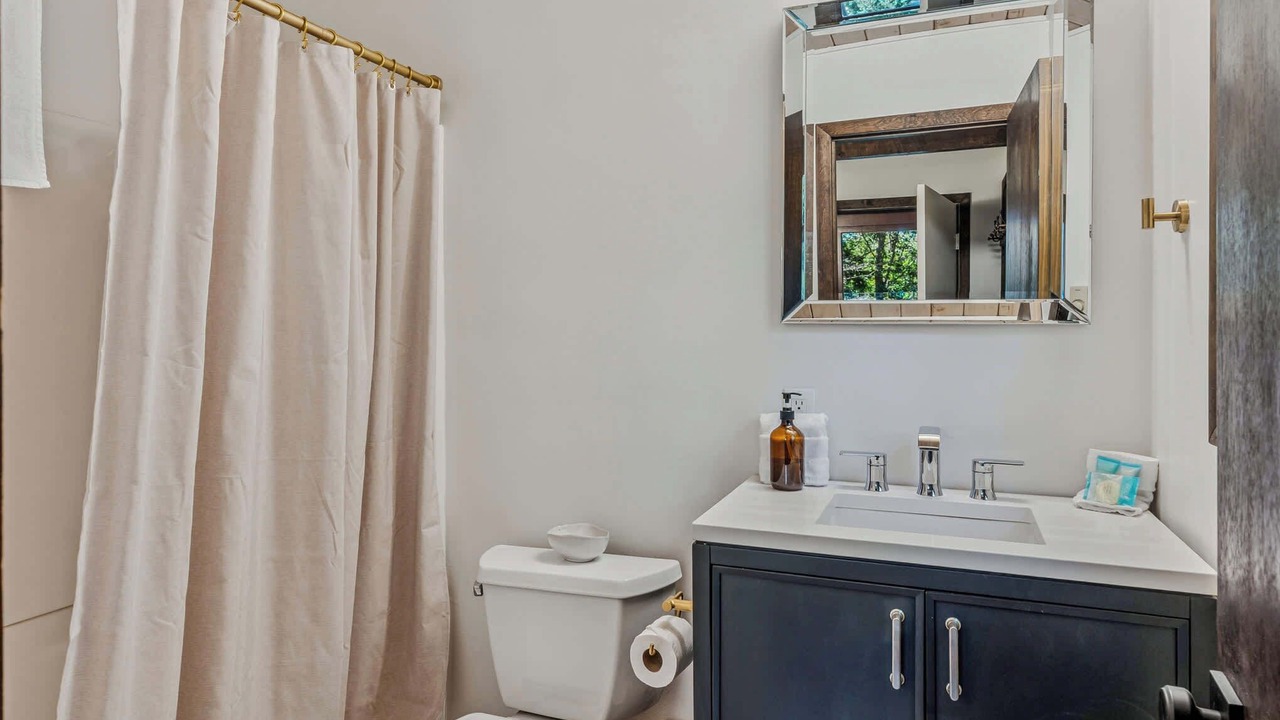 Photo of Bathroom in West Hartford