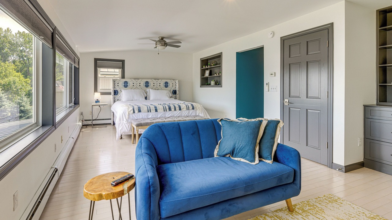 Photo of Bedroom in Malletts Bay