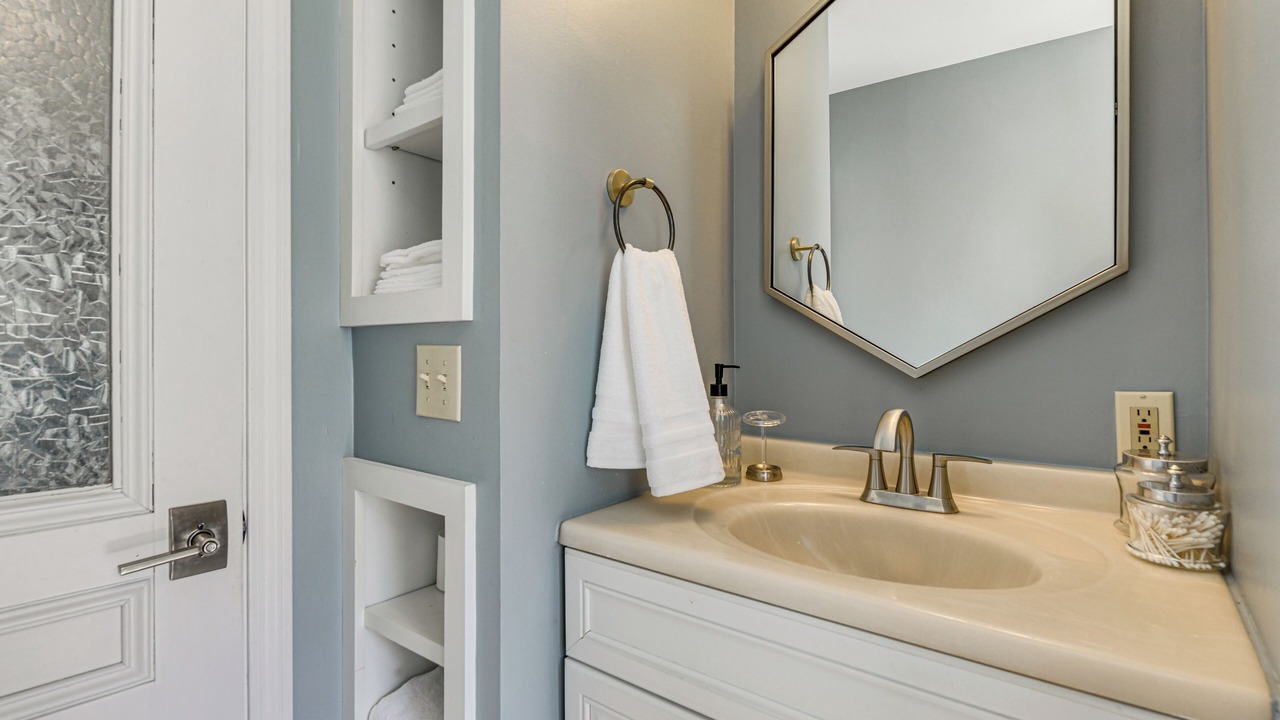 Photo of Bathroom in Malletts Bay
