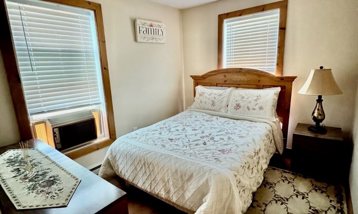 Photo of Bedroom in Lake Placid