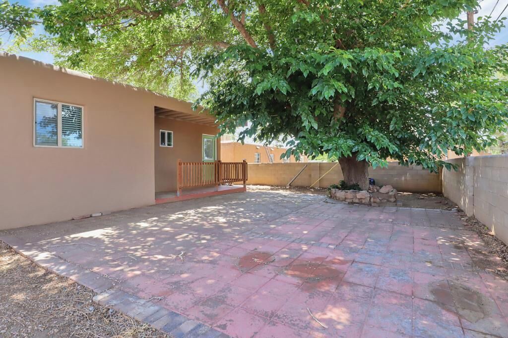 Photo of Outdoor in Northeast Heights