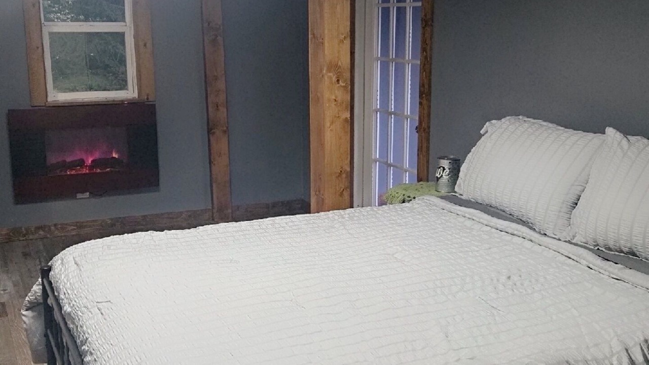 Photo of Bedroom in Grove City