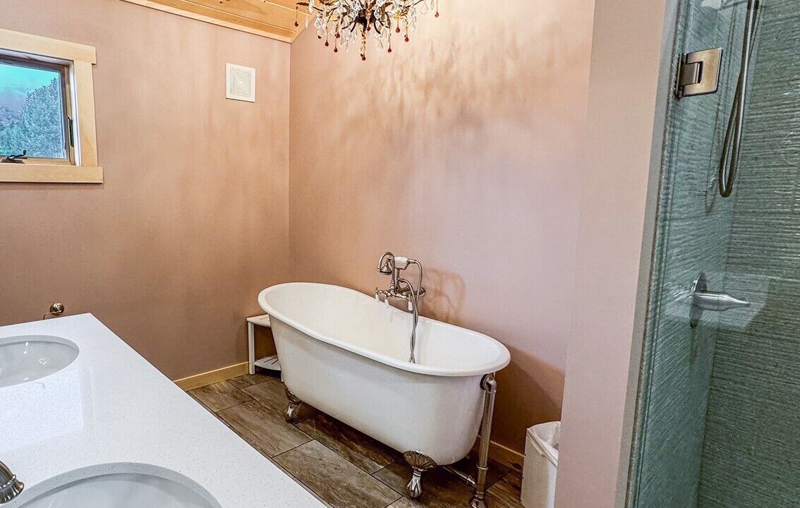 Photo of Bathroom in Inlet