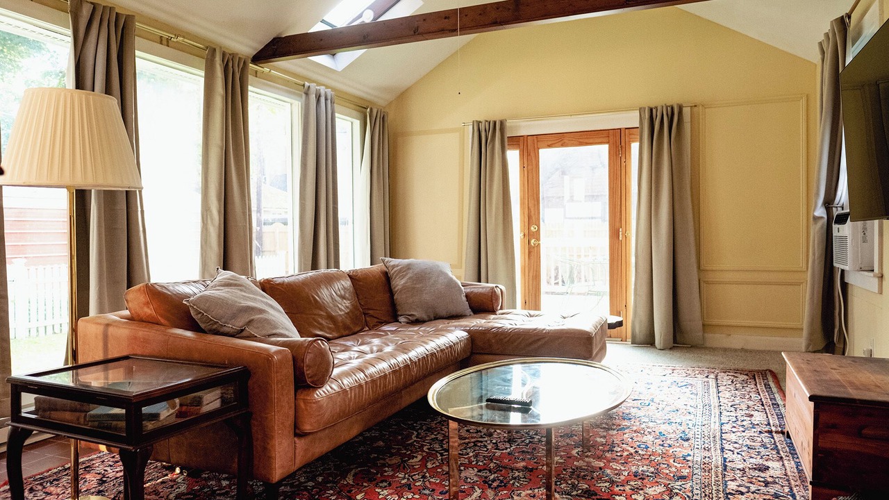 Photo of Livingroom in Pittsfield