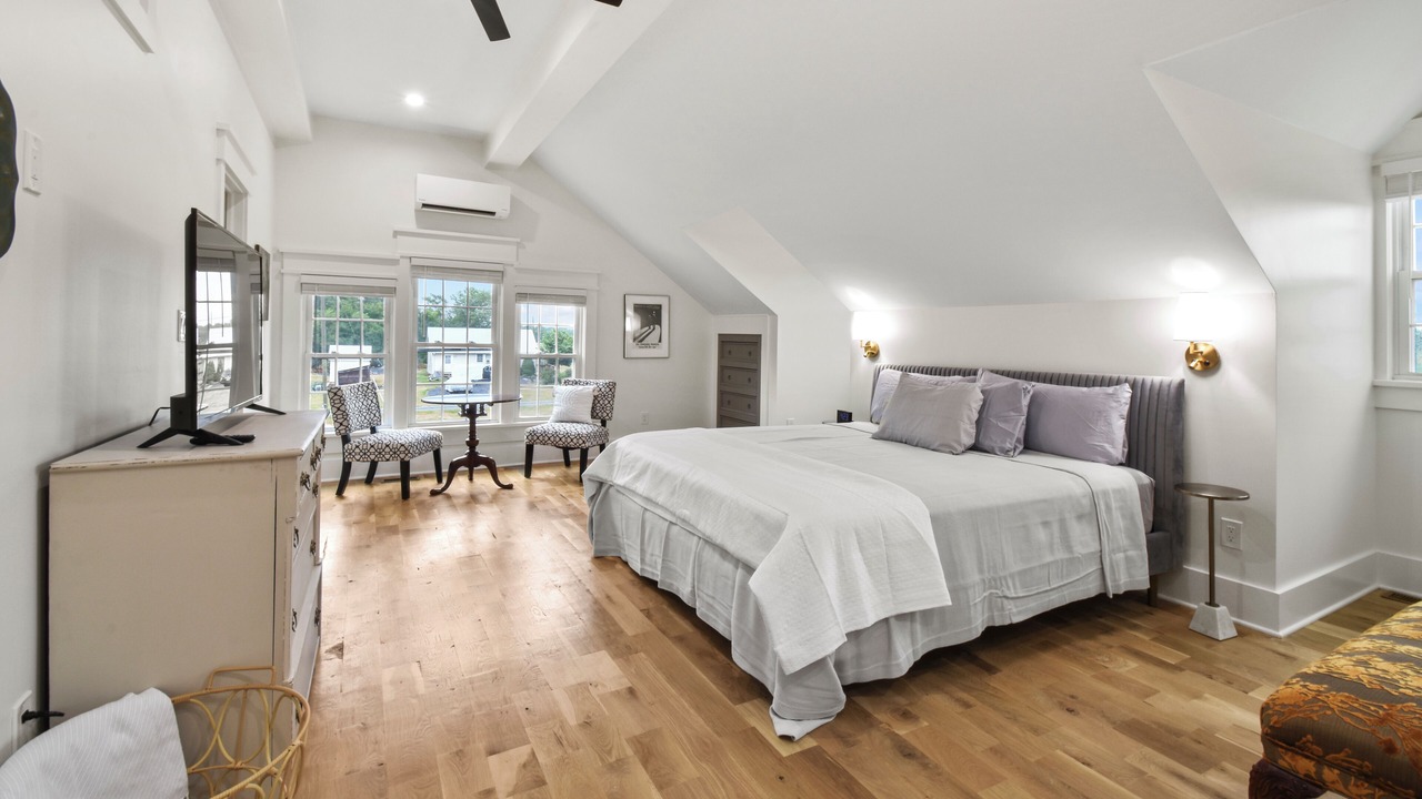 Photo of Bedroom in Berryville