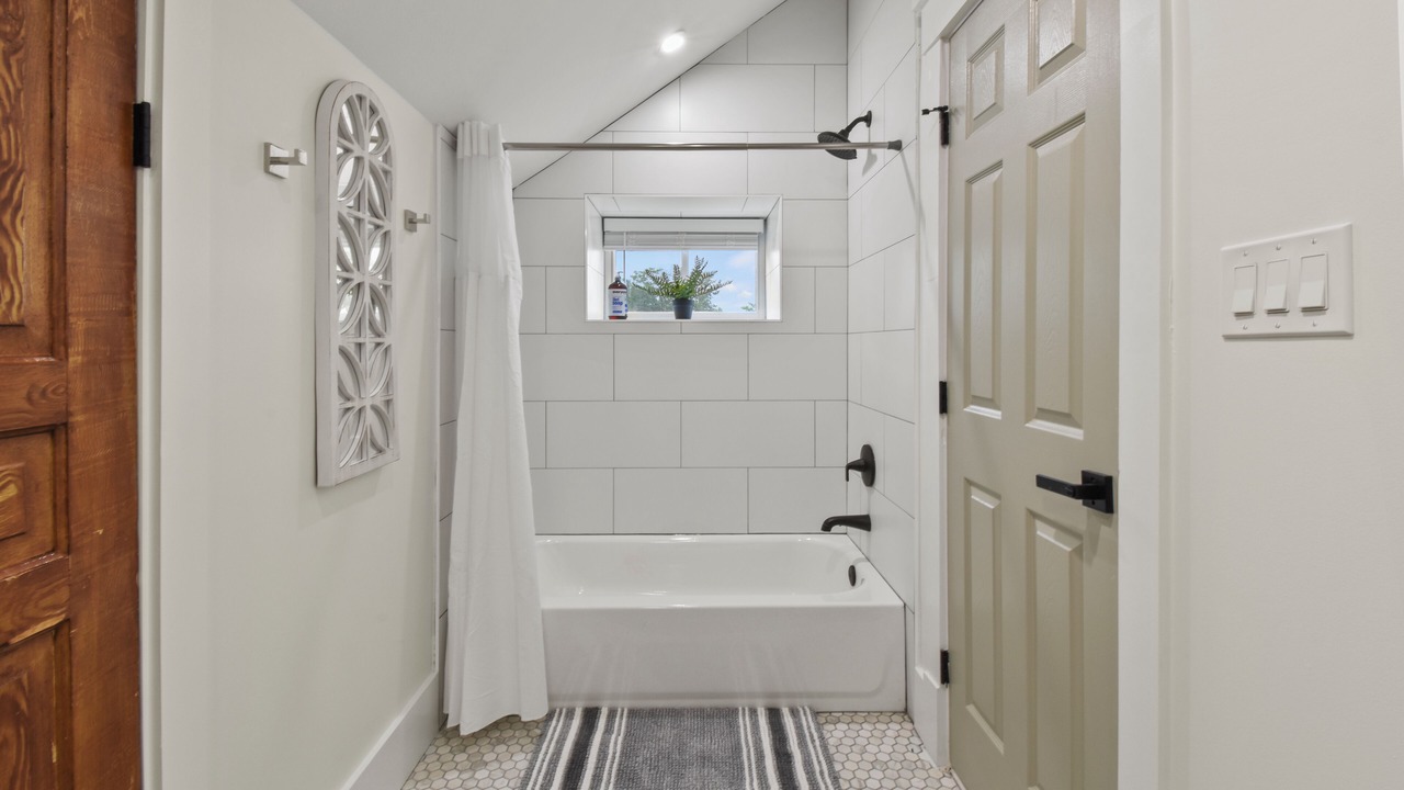 Photo of Bathroom in Berryville