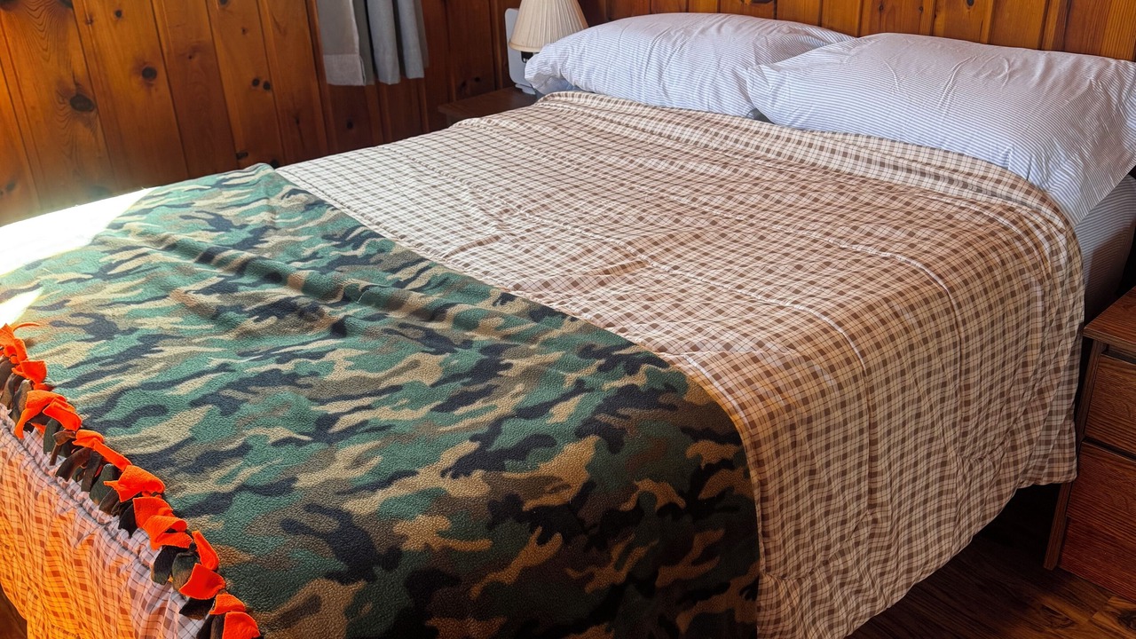 Photo of Bedroom in Shell Lake