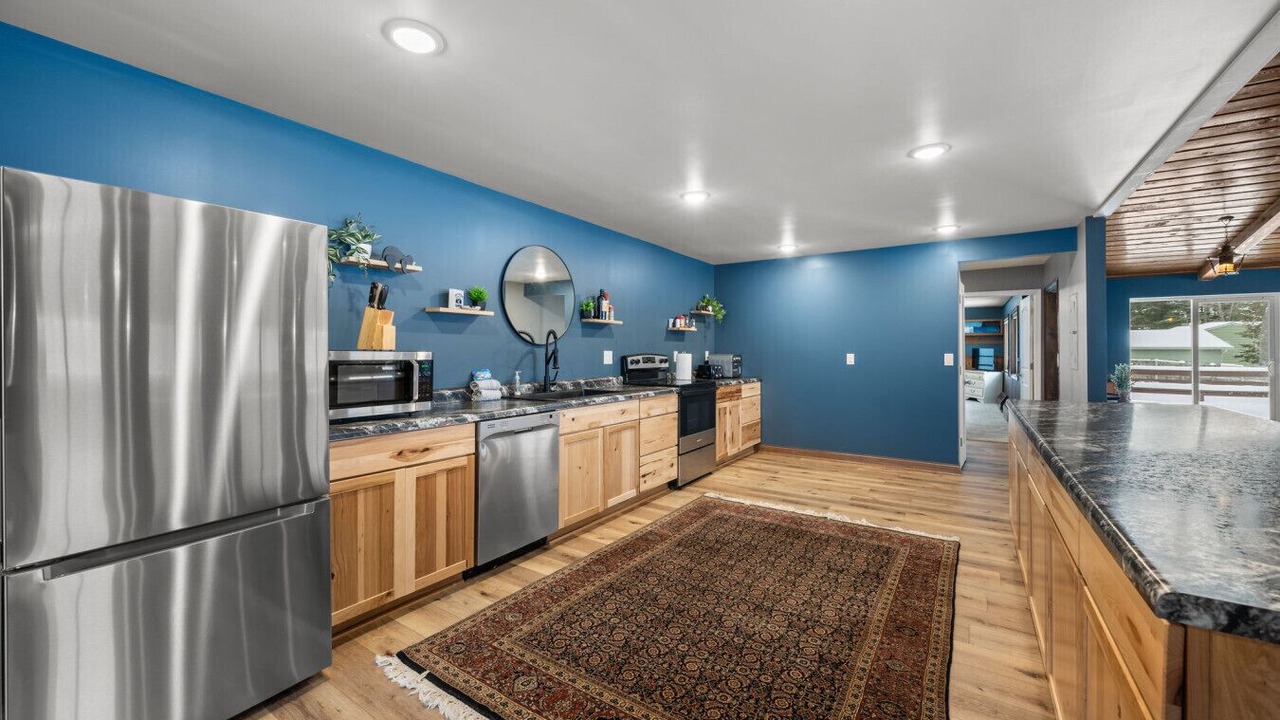 Photo of Kitchen in Siren