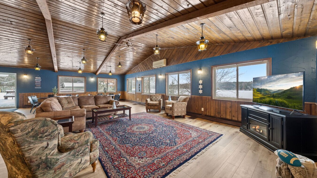 Photo of Livingroom in Siren