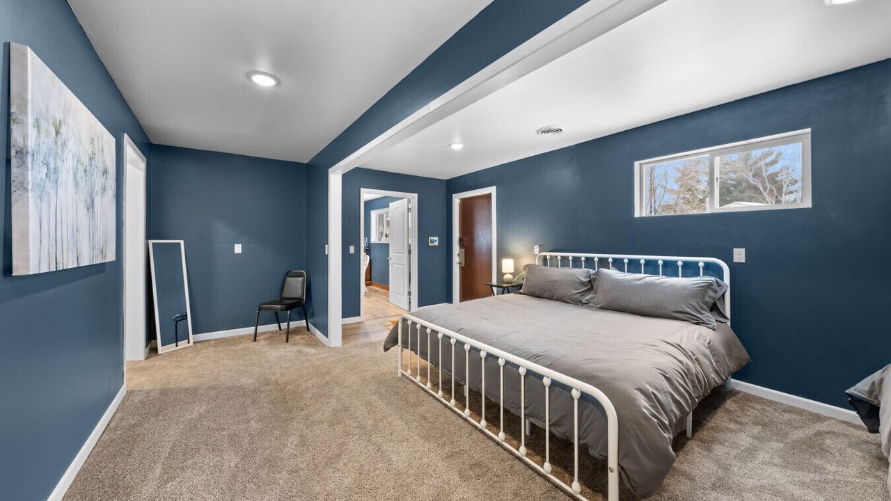 Photo of Bedroom in Siren