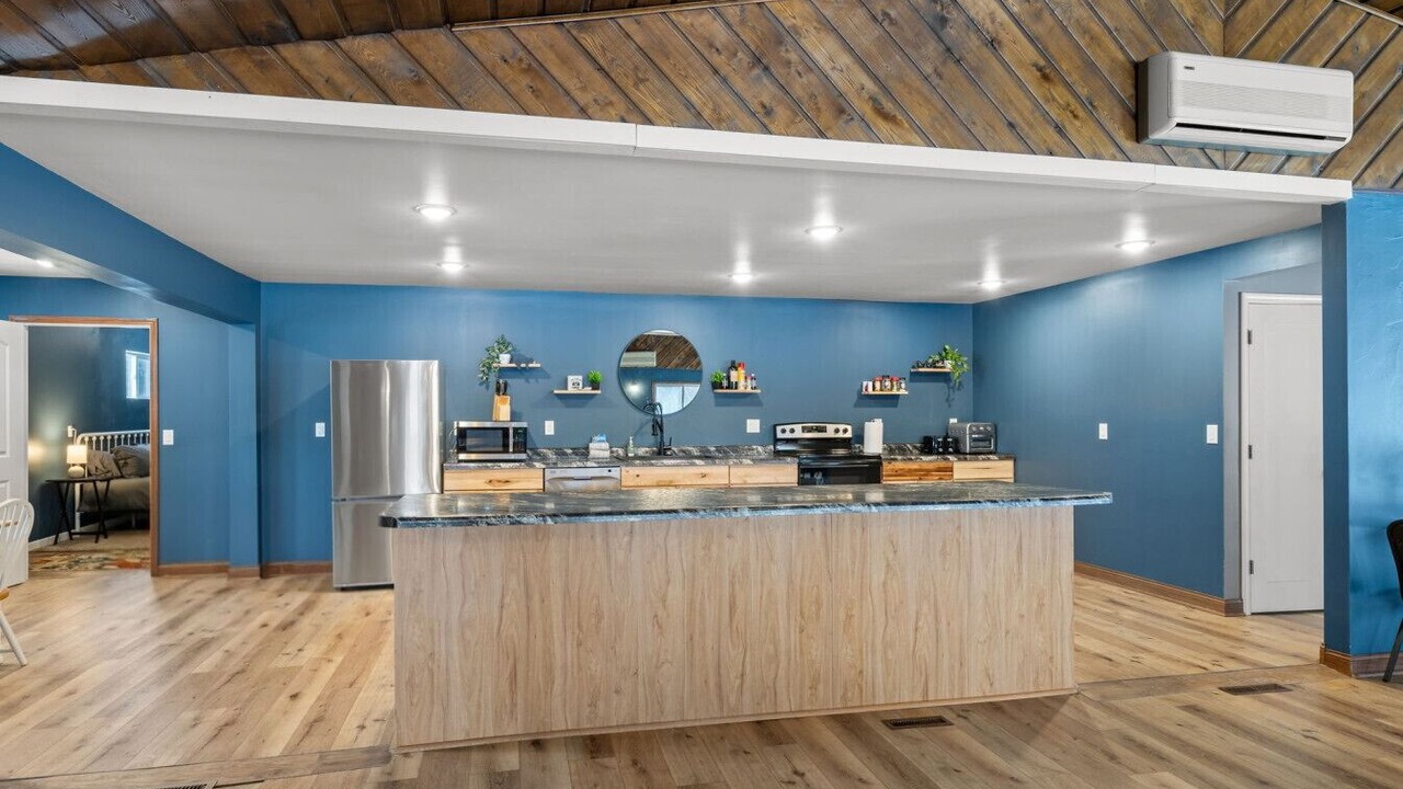 Photo of Kitchen in Siren