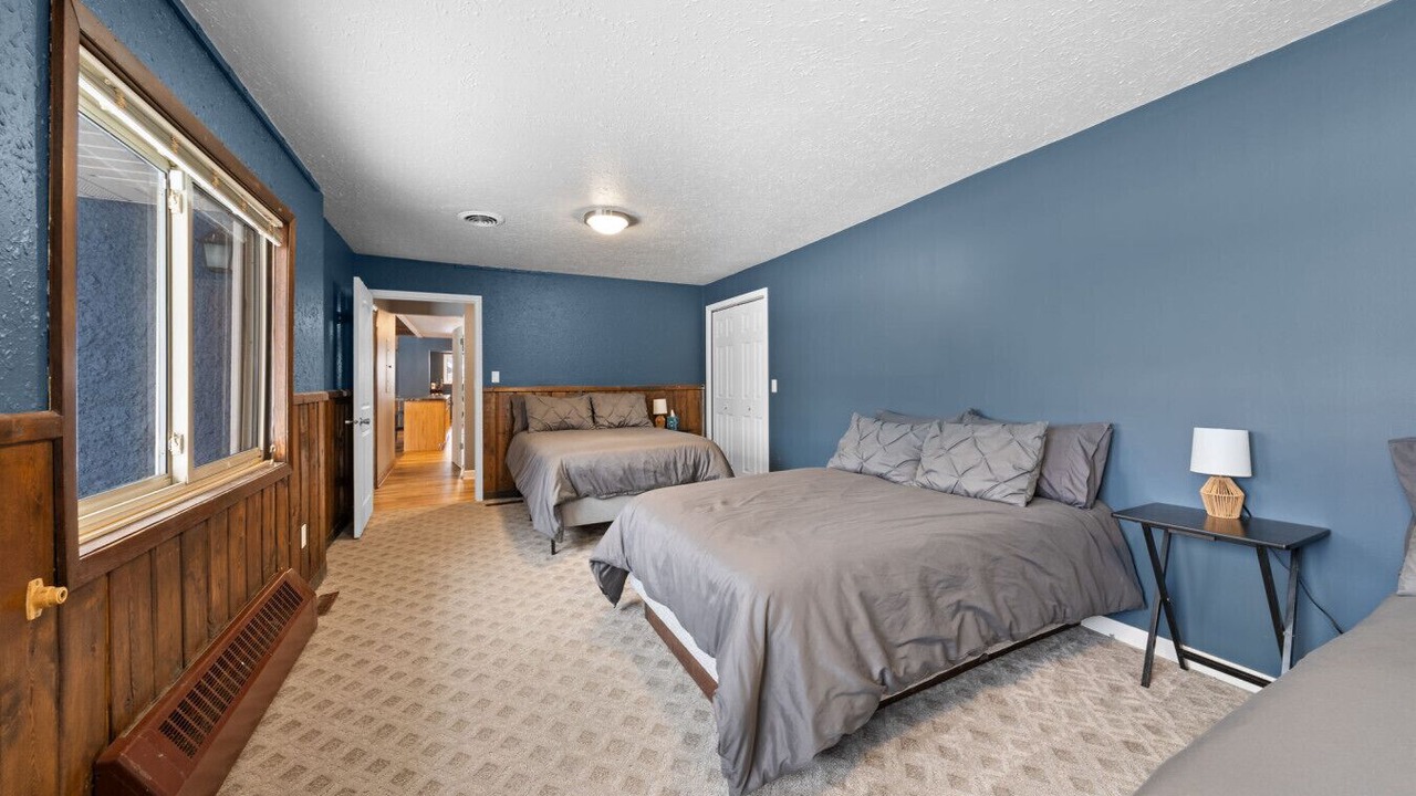 Photo of Bedroom in Siren
