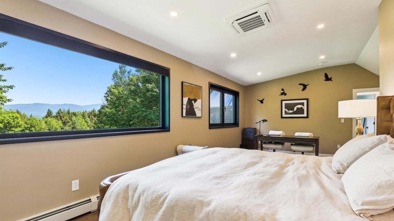 Photo of Bedroom in Stowe