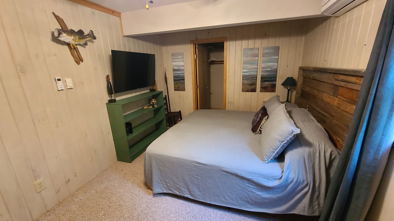 Photo of Bedroom in Webster