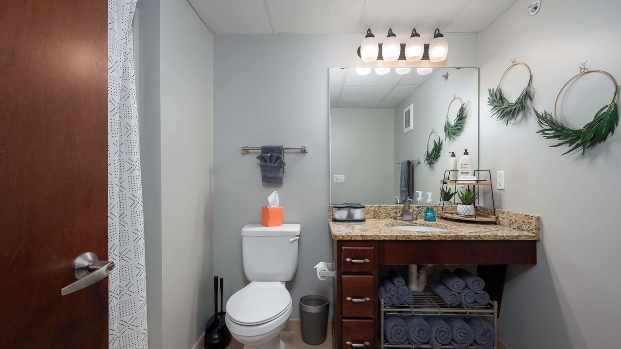 Photo of Bathroom in Kutzky Park