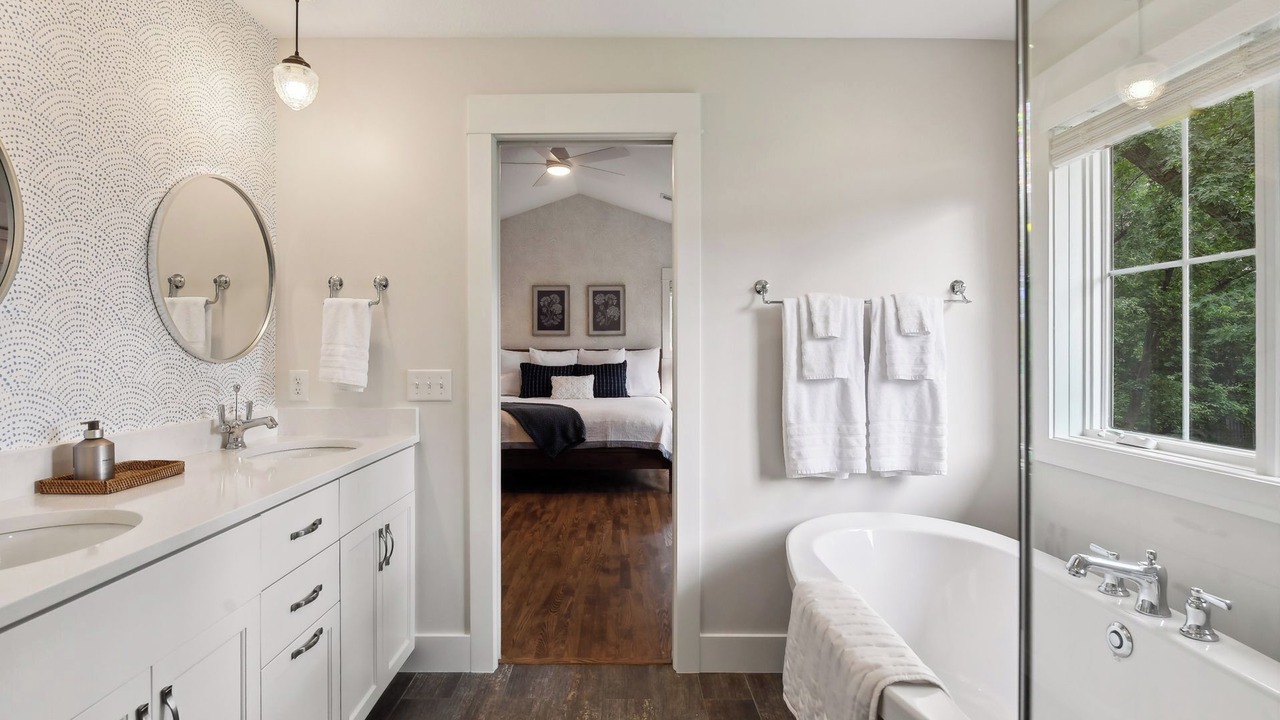 Photo of Bathroom in Minnetonka Beach