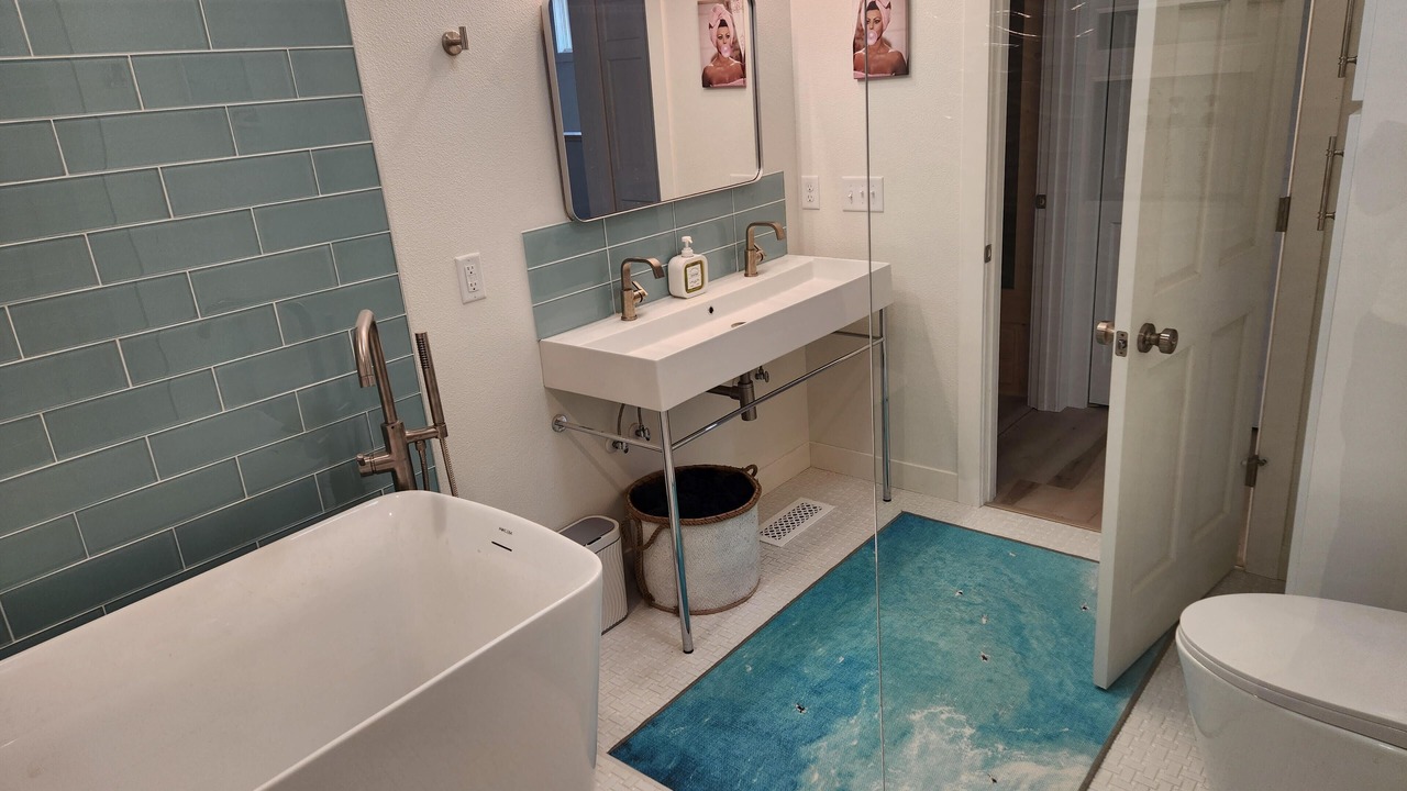 Photo of Bathroom in Walker