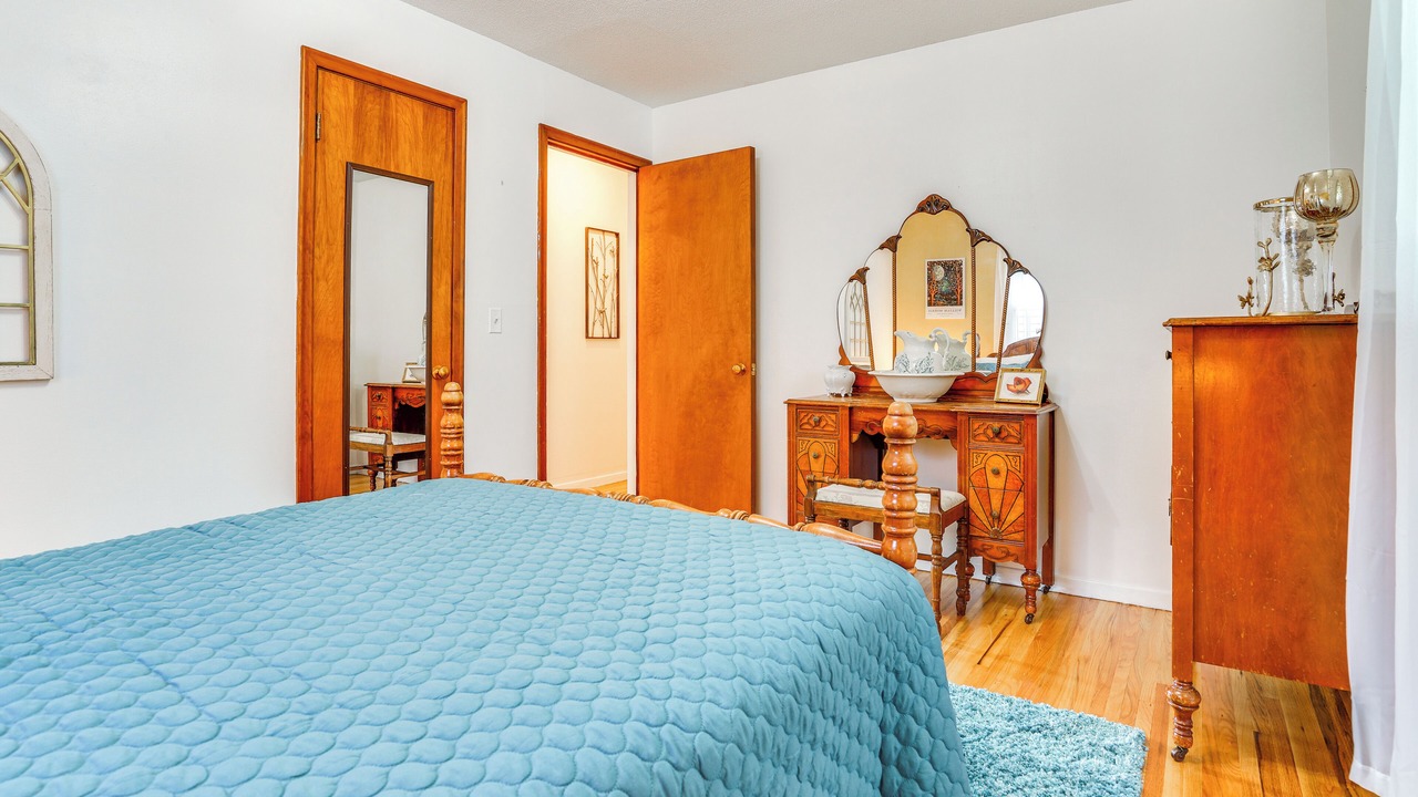Photo of Bedroom in Cottage Grove