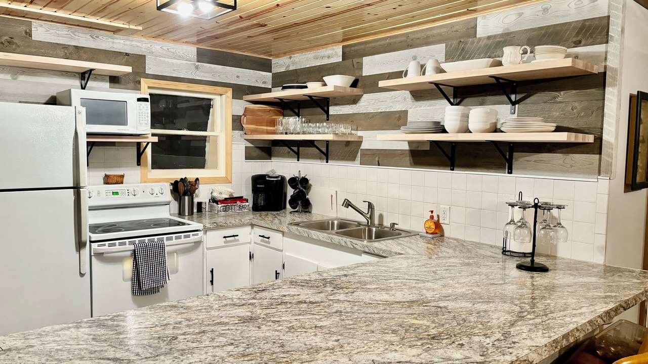 Photo of Kitchen in Lansing Township