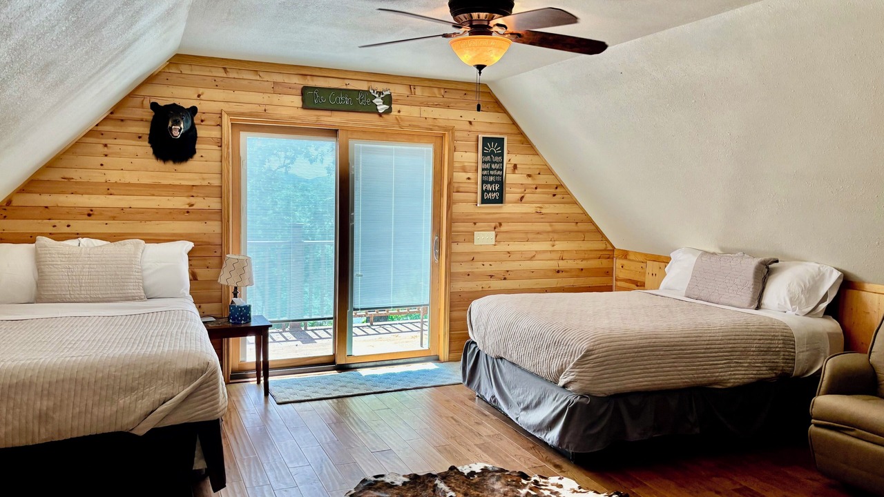 Photo of Bedroom in Lansing Township