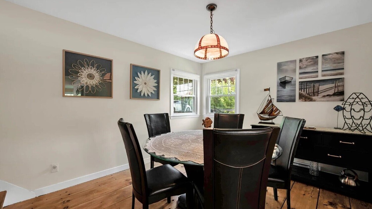 Photo of Livingroom in Colchester