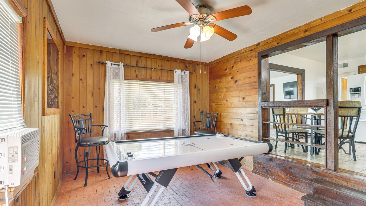 Photo of Bedroom in South Valley