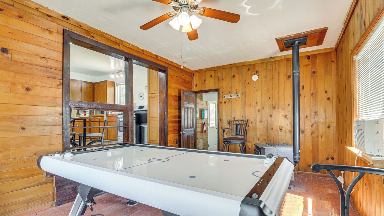 Photo of Bedroom in South Valley