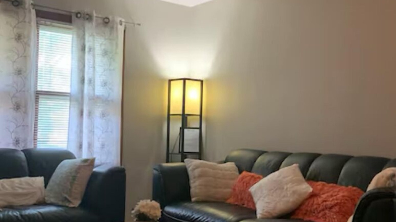 Photo of Livingroom in Diamond Lake