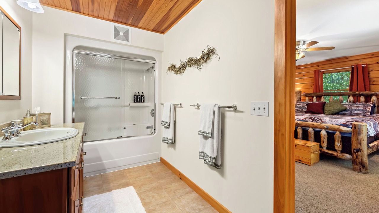Photo of Bathroom in Jay