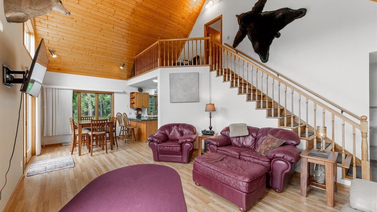Photo of Livingroom in Danbury